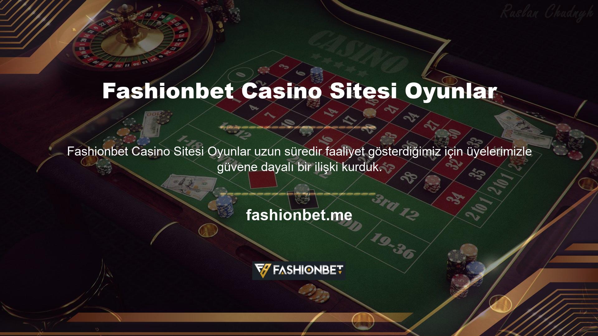 Sitede spor bahislerinin yanı sıra casino ve canlı casino seçenekleri de bulunmaktadır
